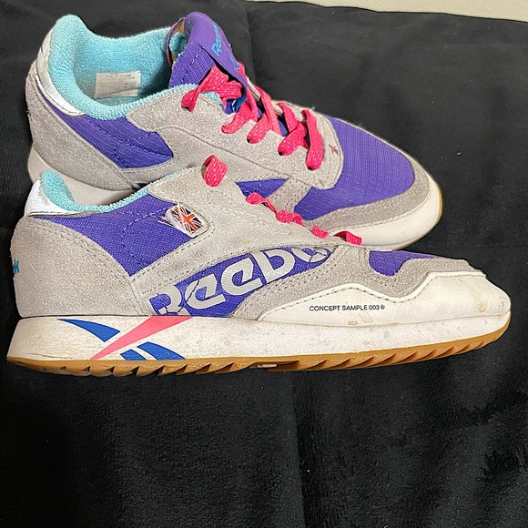 Reebok tennis shoes - Picture 12 of 15